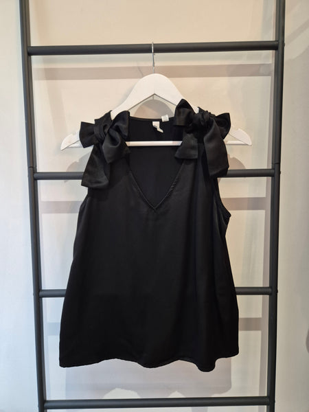 VM V Neck Bow Detail Satin Top