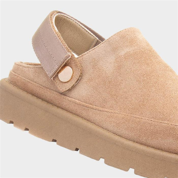 Slip On Cosy Mule Shoe In Sand