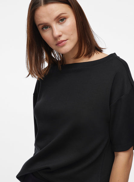 Vila Boatneck Super Soft Tshirt In Black