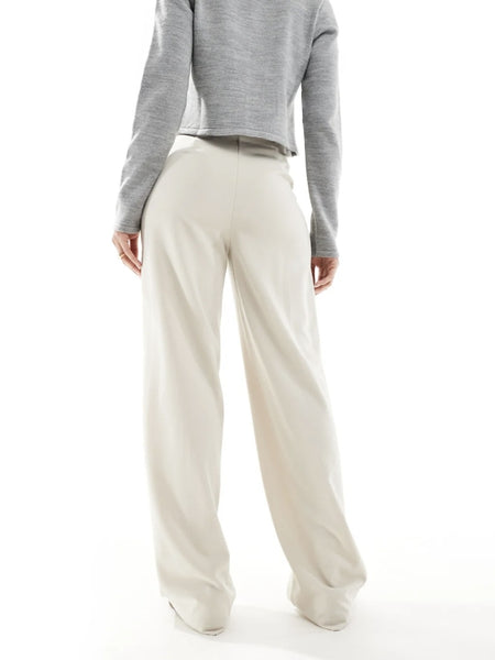 VM Seam Detail Stretch Trousers in Beige