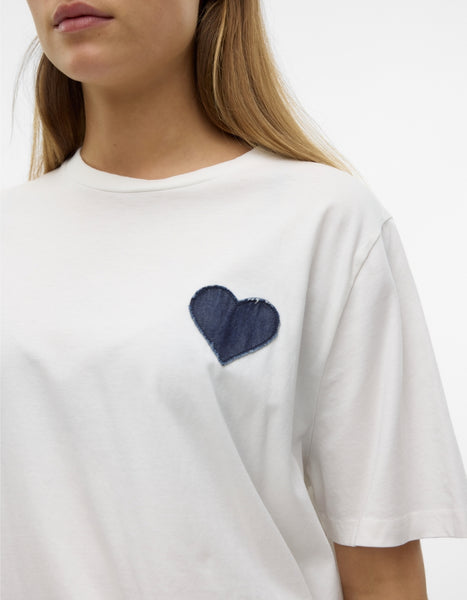 VM Oversized Heart Tshirt In White