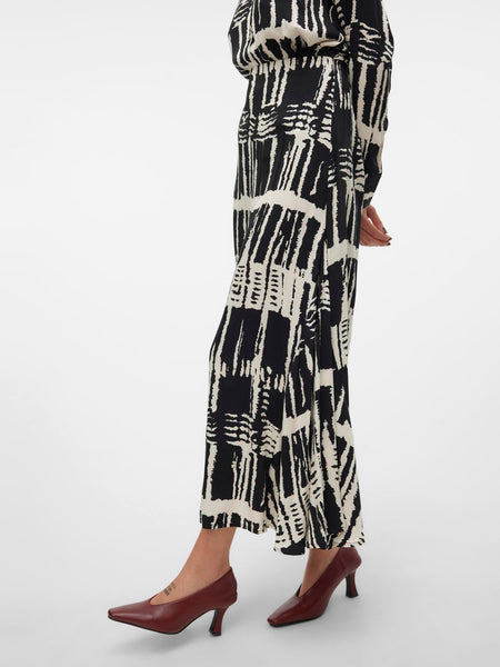 VM Black Patterned Ankle Skirt