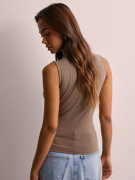 Pieces Sleeveless Draped Neck Top In Taupe