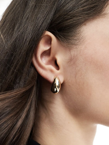 Pieces Droplet Stud Earrings In Gold