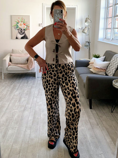 Pieces High Waist Leopard Print Trousers